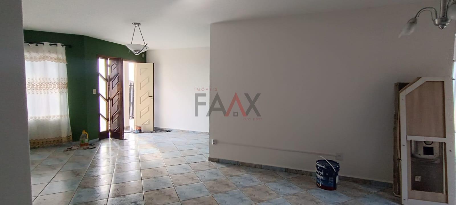 Sobrado para alugar com 2 quartos, 150m² - Foto 2