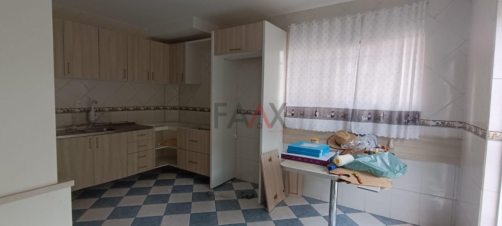 Sobrado para alugar com 2 quartos, 150m² - Foto 13