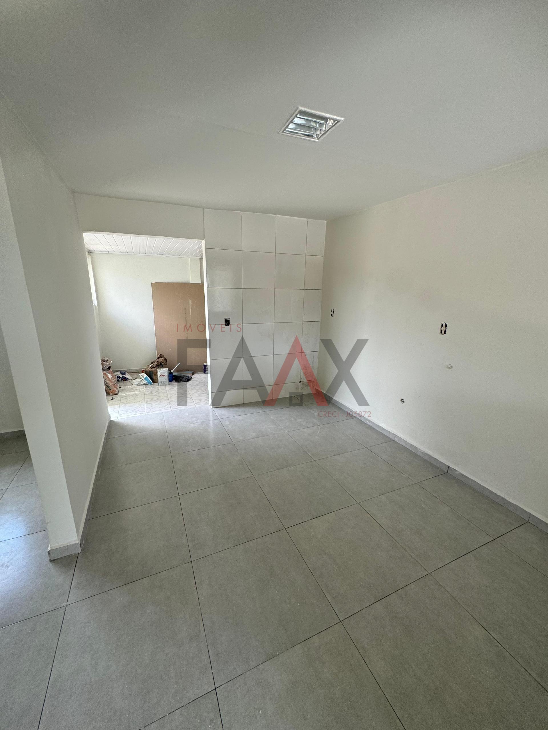 Casa à venda com 1 quarto, 90m² - Foto 3