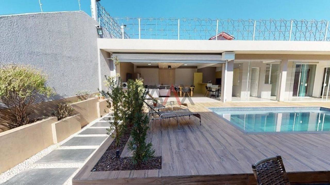 Casa à venda com 3 quartos, 430m² - Foto 3