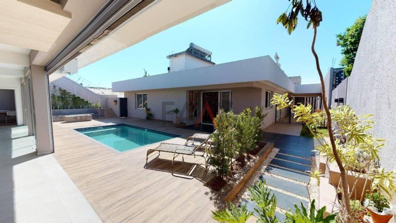 Casa à venda com 3 quartos, 430m² - Foto 5