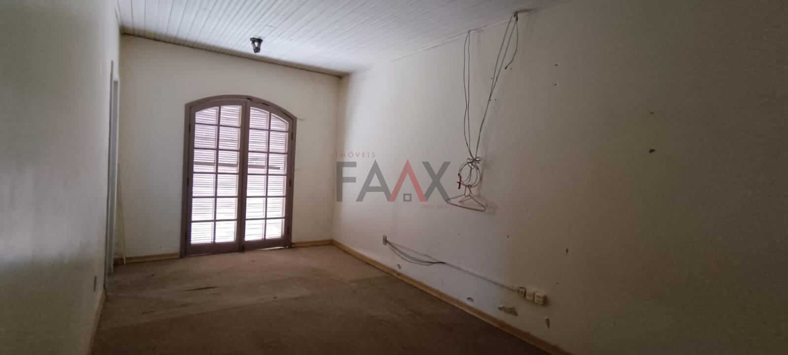 Casa à venda com 4 quartos, 172m² - Foto 15