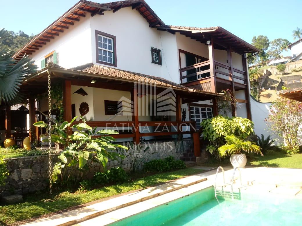 Excelente casa localizada no Bingen