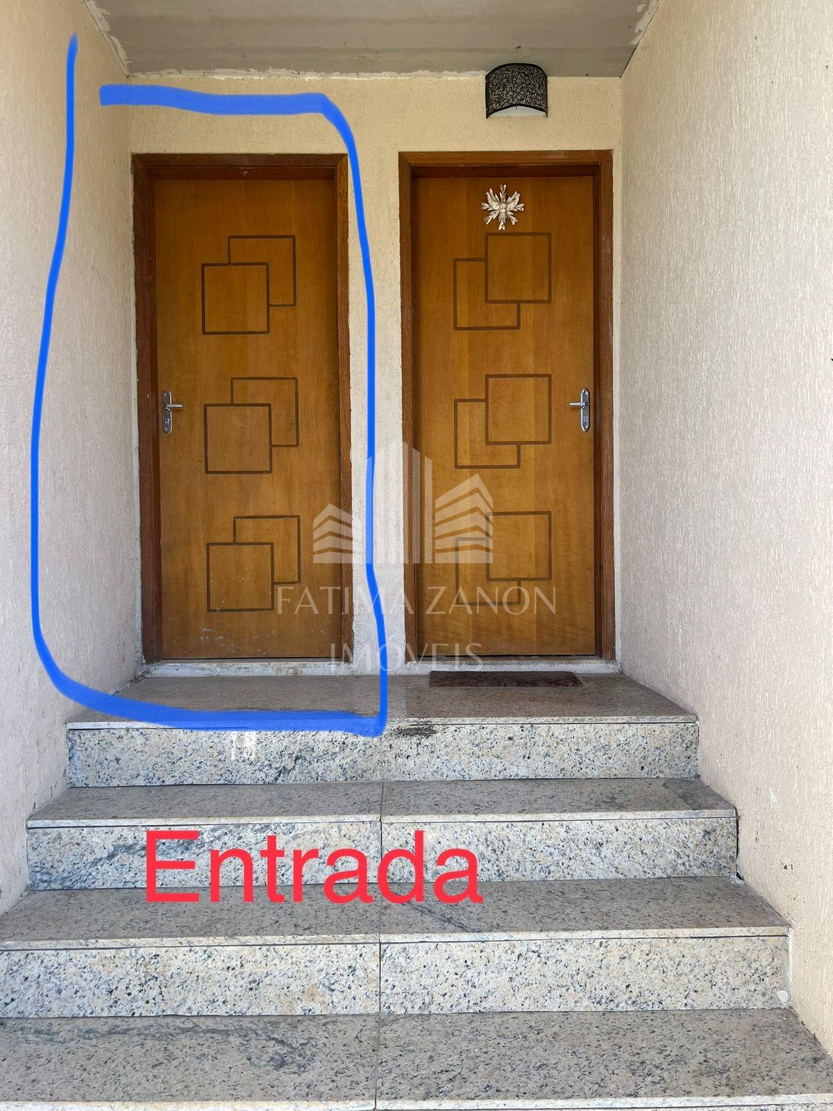 Casa triplex com linda vista no Bingen, 3 suítes. 1  pavimento...