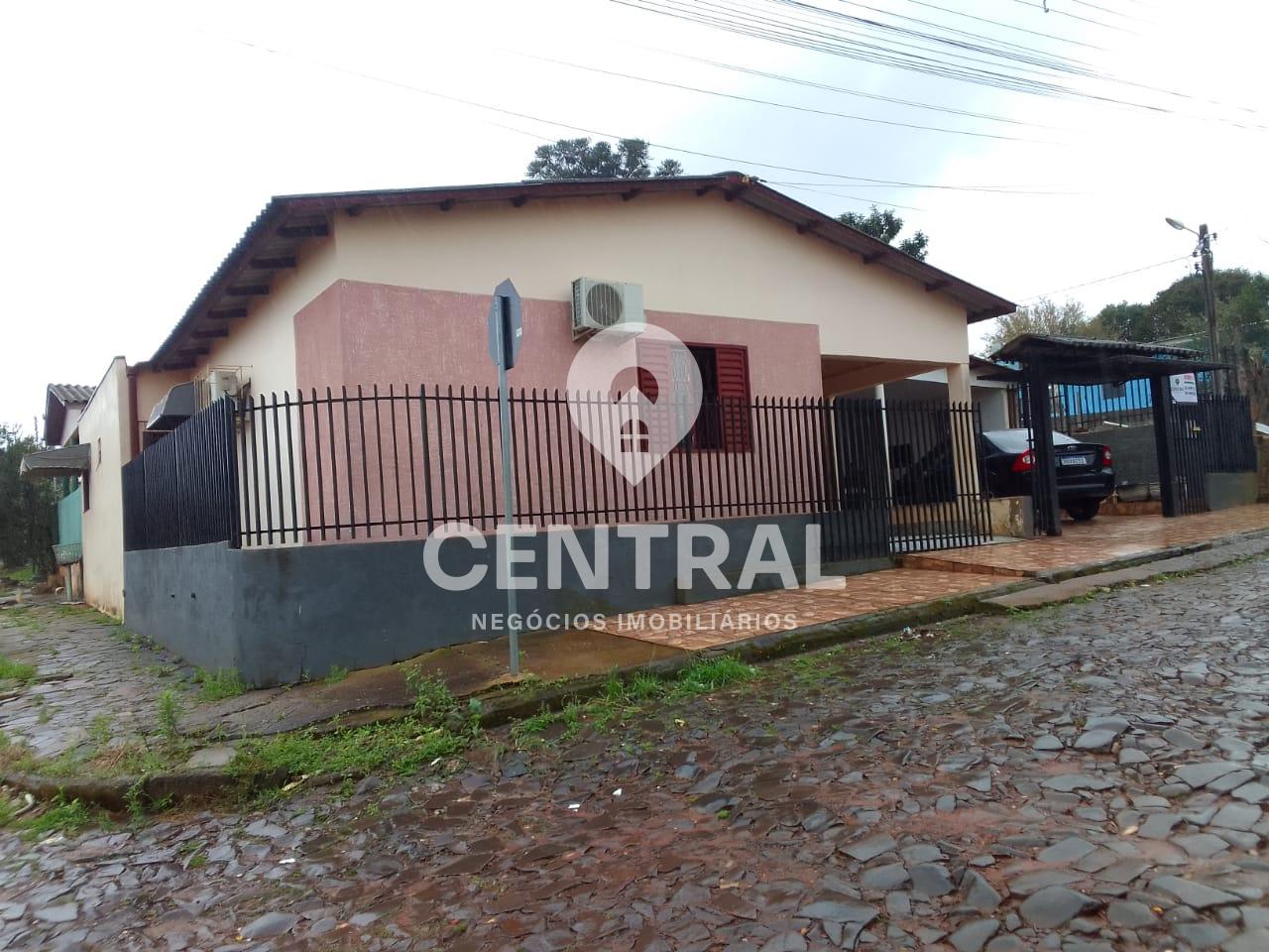 Linda casa de esquina no Bairro Seis de Maio, Palmeira das Mis...