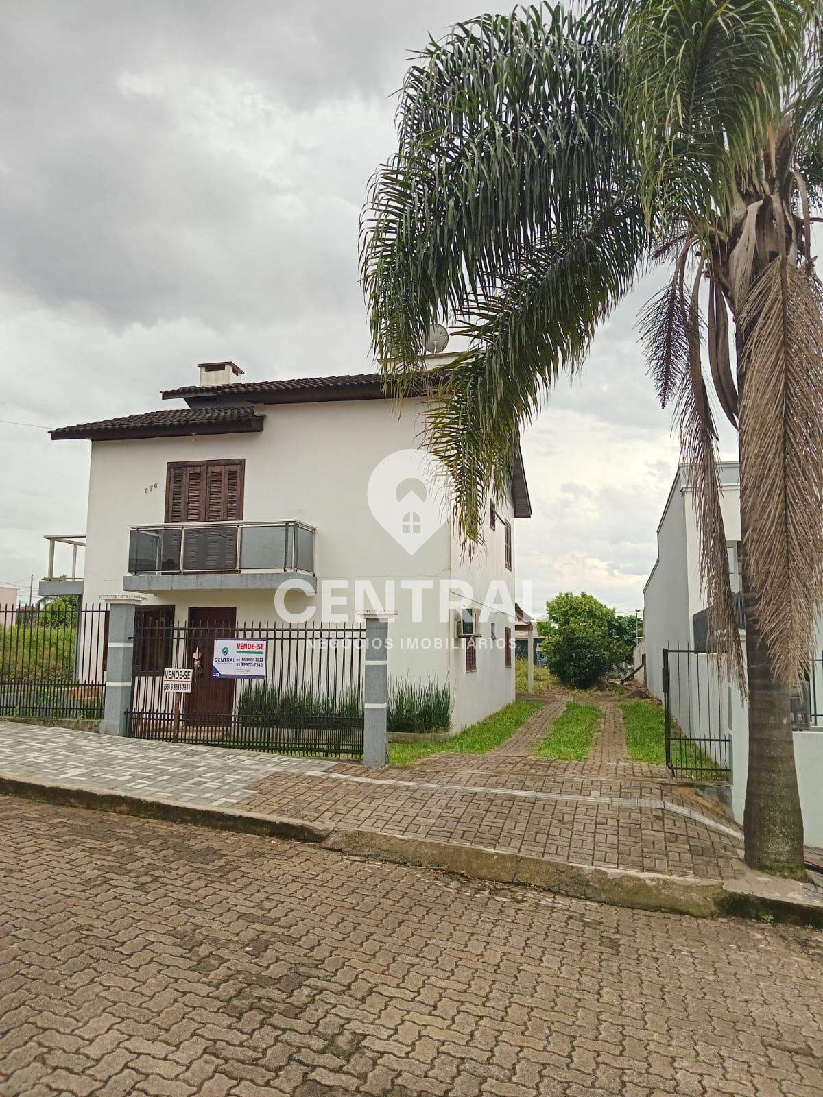 Vende-se  Belissima casa localizada no bairro Solar das Missoe...