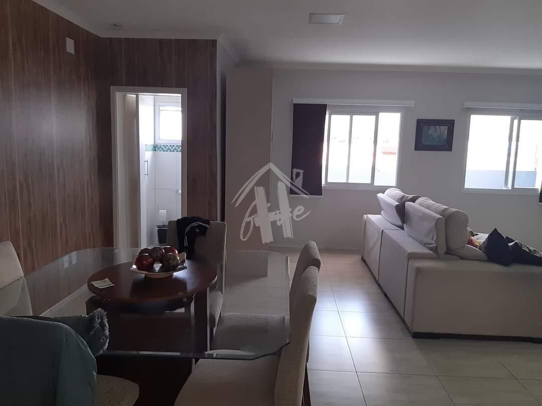 ?tima casa com 256m  localizada no bairro Vila Brasileira, Ita...