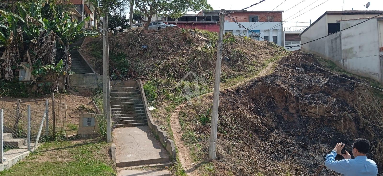 ?timo terreno a venda localizado no bairro Parque Internaciona...