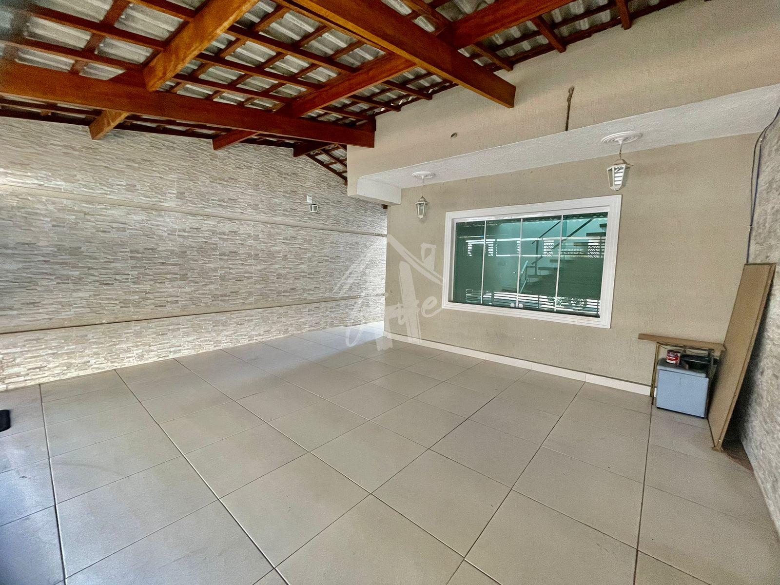 ?tima casa 190m  a venda, localizada Jardim Planalto Prox Port...