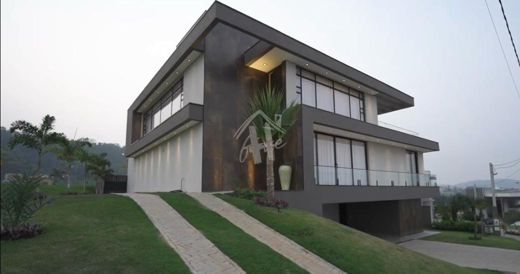 CASA A VENDA COM 405M  NO CONDOM?NIO IBI ARAM 2, ITUPEVA-SP