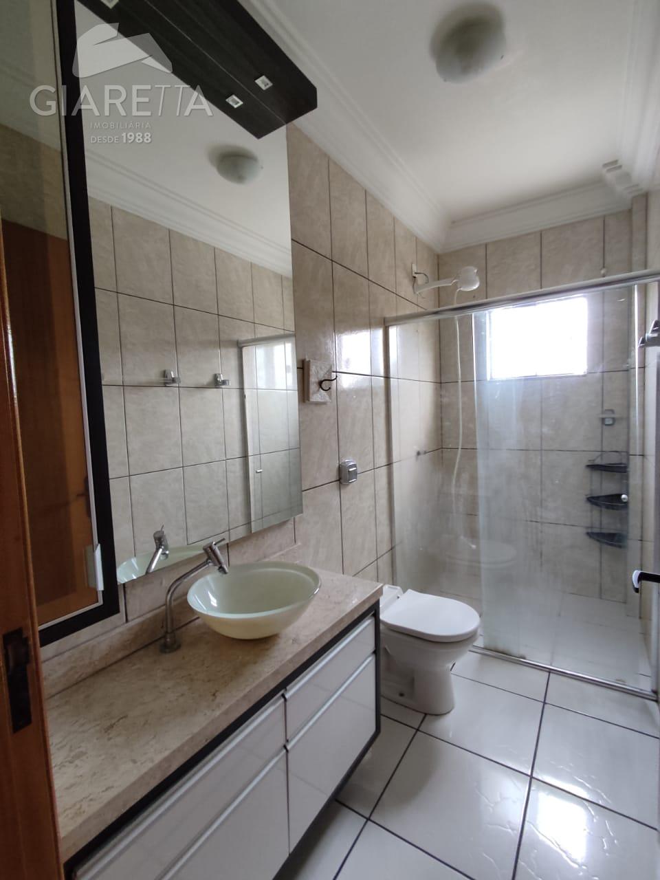 Apartamento para alugar com 2 quartos, 120m² - Foto 17