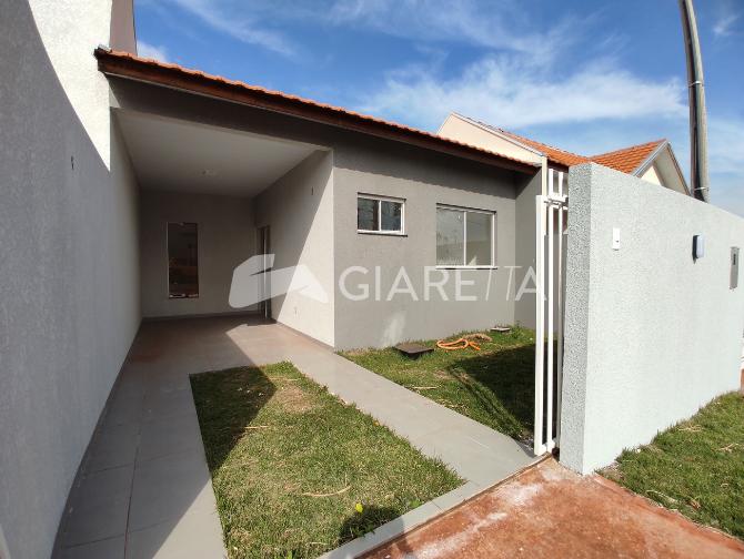 Casa à venda com 2 quartos, 62m² - Foto 2