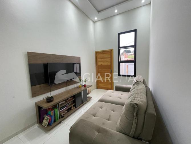 Casa à venda com 1 quarto, 64m² - Foto 5