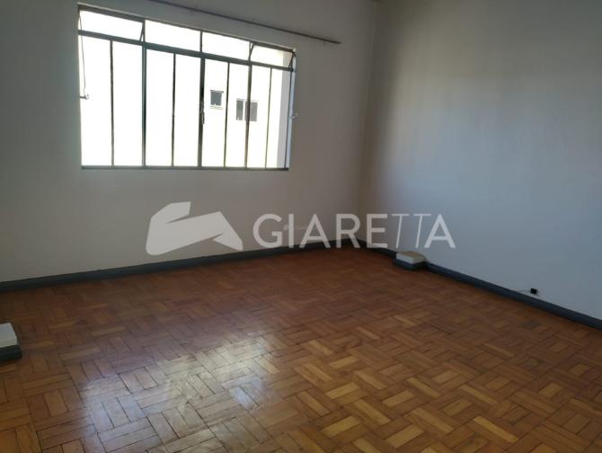 Apartamento para alugar com 2 quartos, 85m² - Foto 4