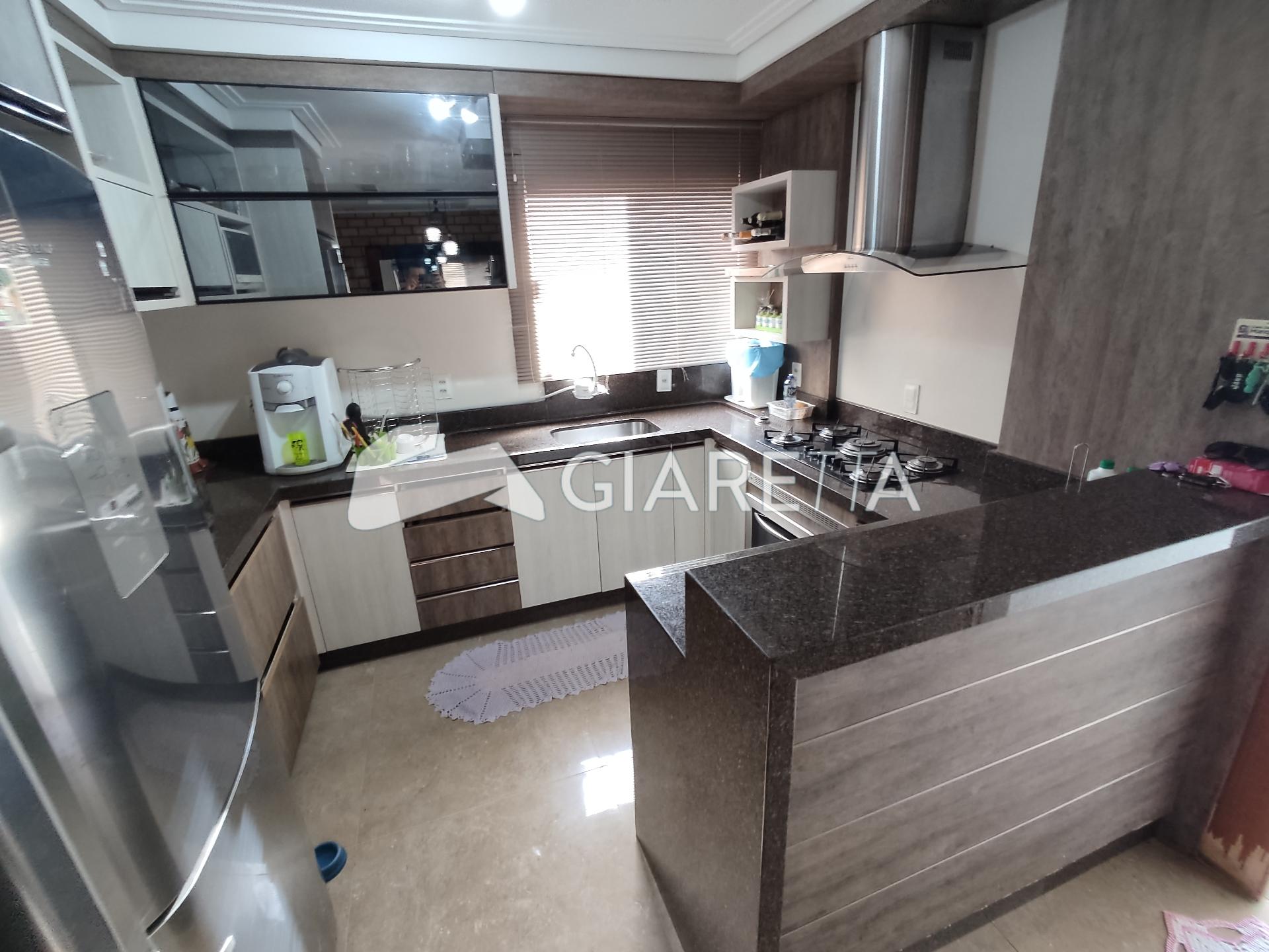 Casa para alugar com 2 quartos, 150m² - Foto 5