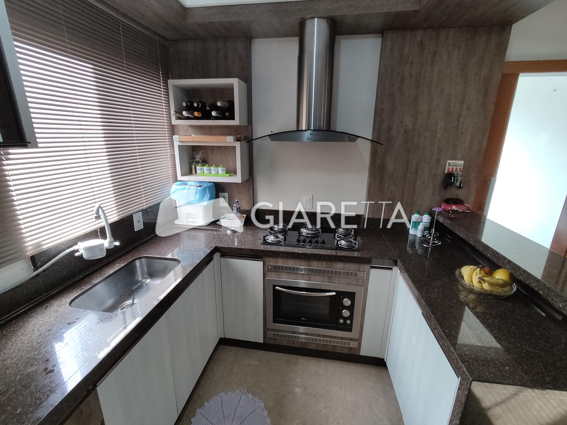 Casa para alugar com 2 quartos, 150m² - Foto 6