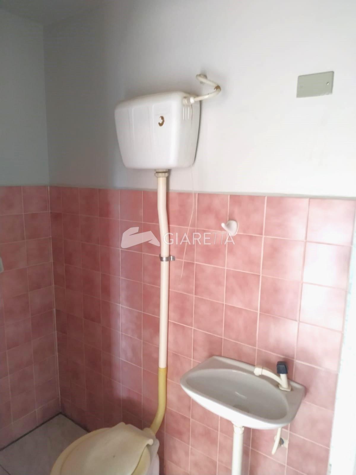 Apartamento para alugar com 4 quartos, 80m² - Foto 9