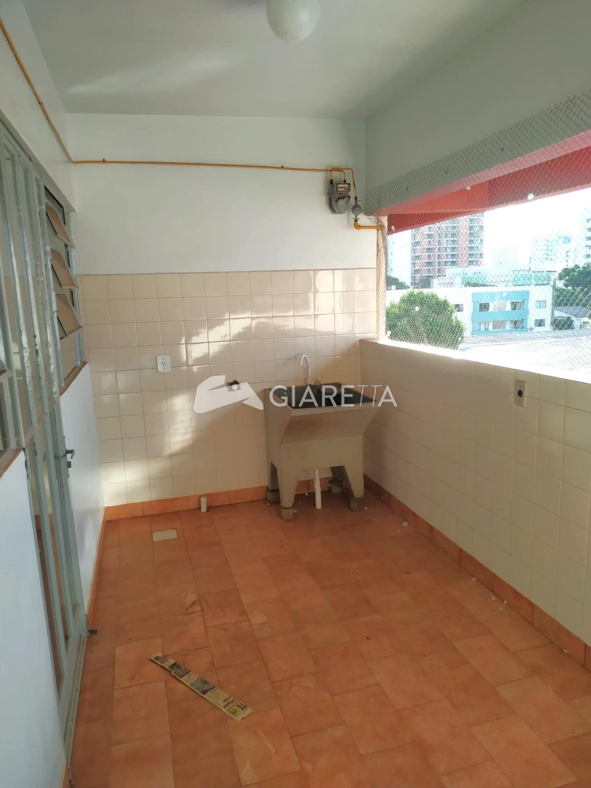 Apartamento para alugar com 3 quartos, 75m² - Foto 8