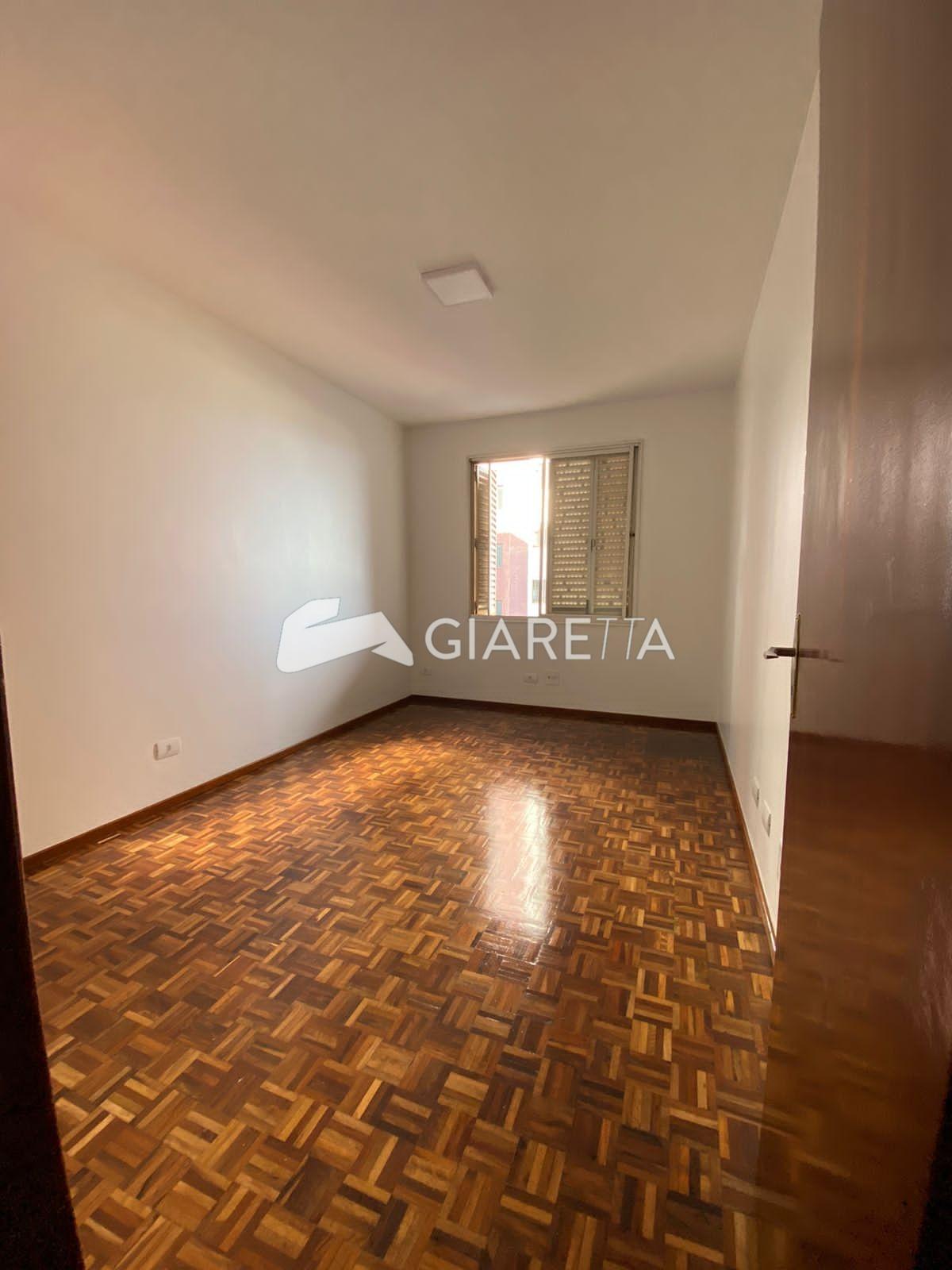 Apartamento para alugar com 2 quartos, 170m² - Foto 8