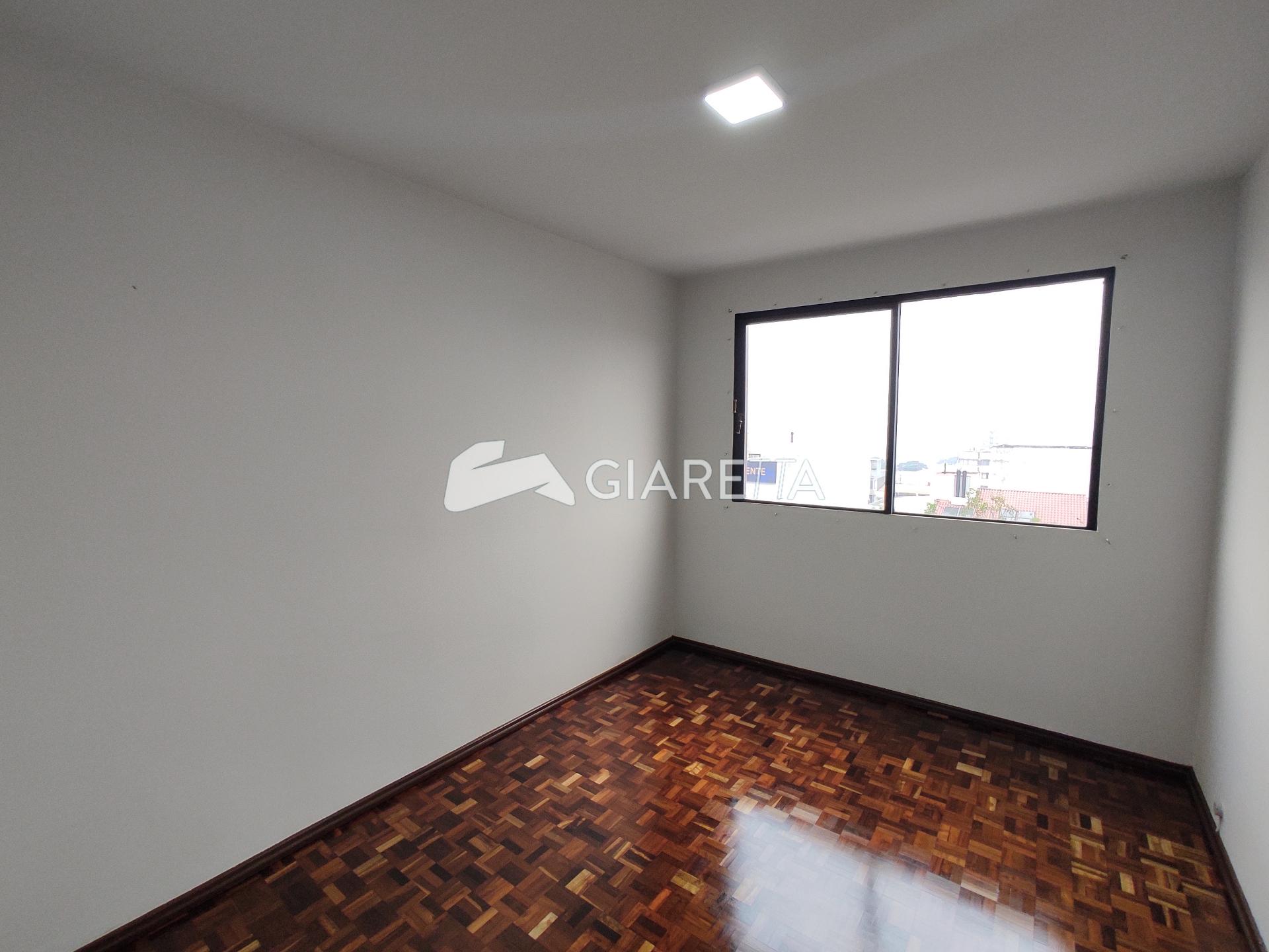 Apartamento para alugar com 2 quartos, 122m² - Foto 4