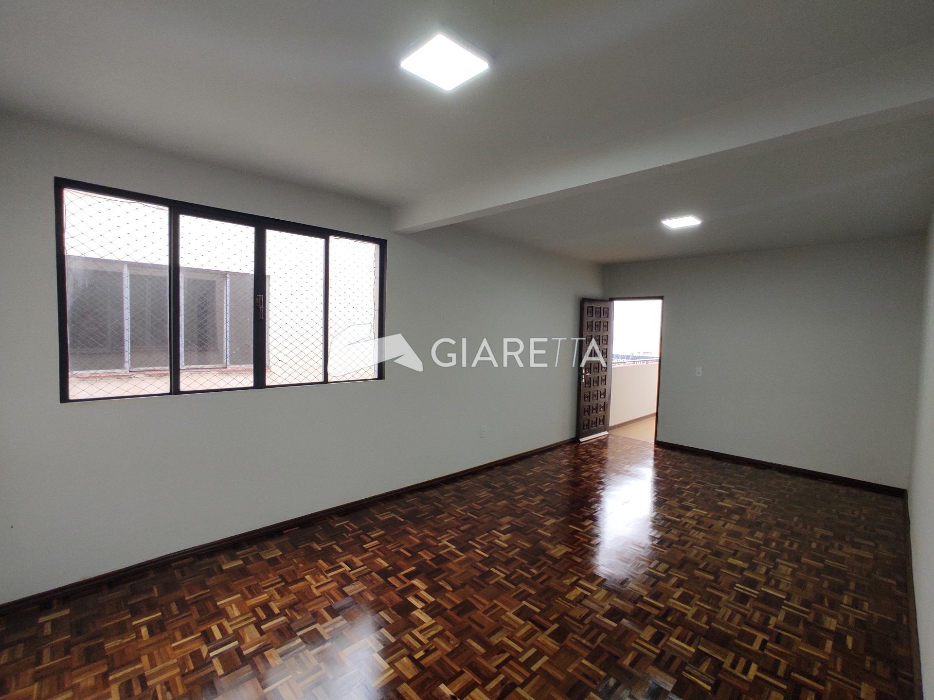 Apartamento para alugar com 2 quartos, 122m² - Foto 2