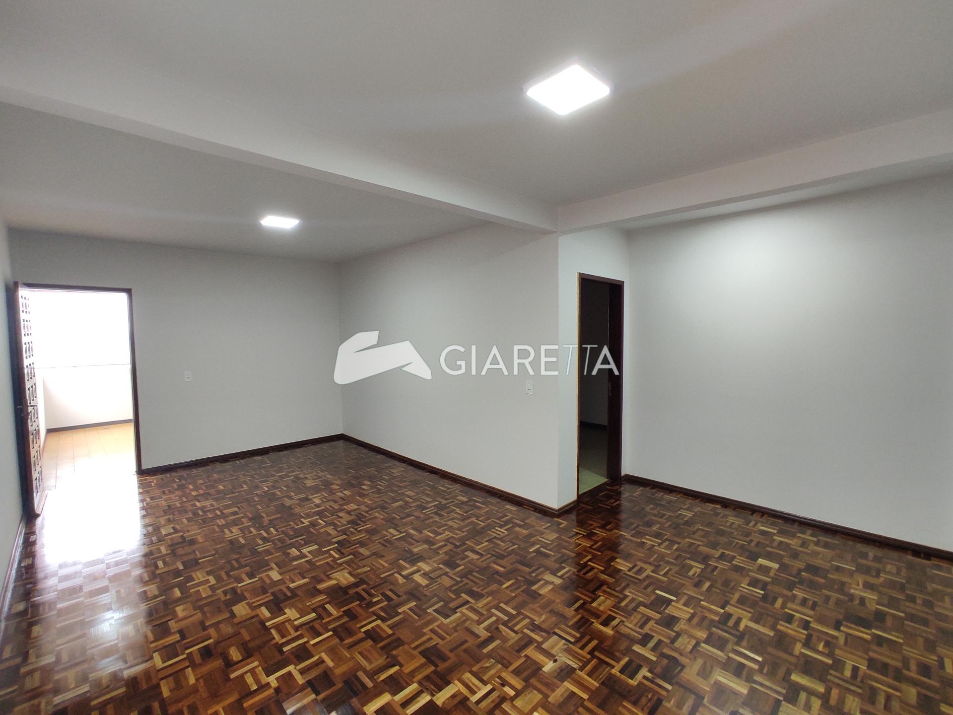 Apartamento para alugar com 2 quartos, 122m² - Foto 1