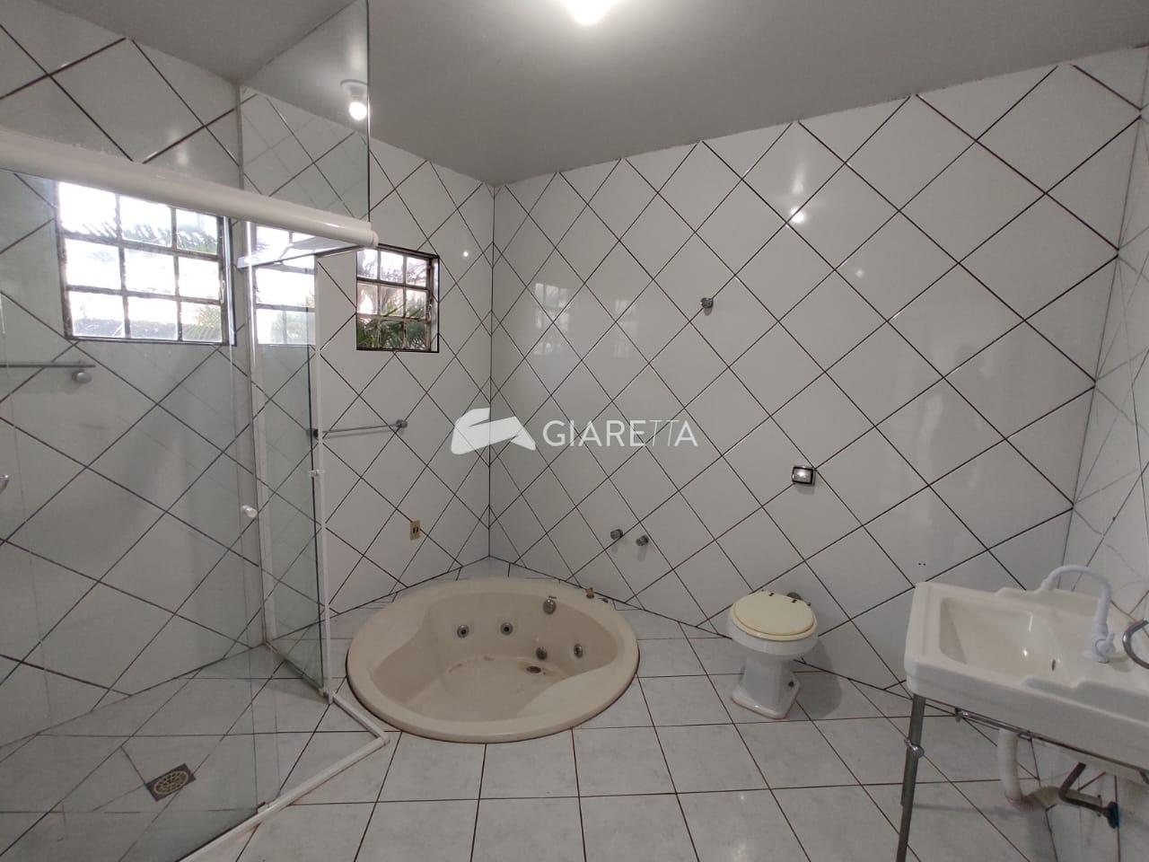 Casa para alugar com 2 quartos, 75m² - Foto 15