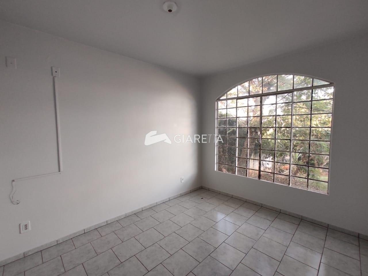 Casa para alugar com 2 quartos, 75m² - Foto 14