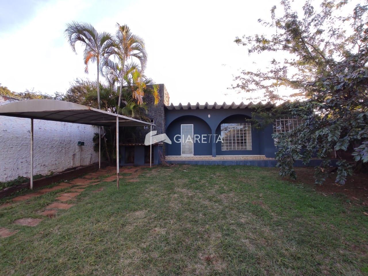 Casa para alugar com 2 quartos, 75m² - Foto 2