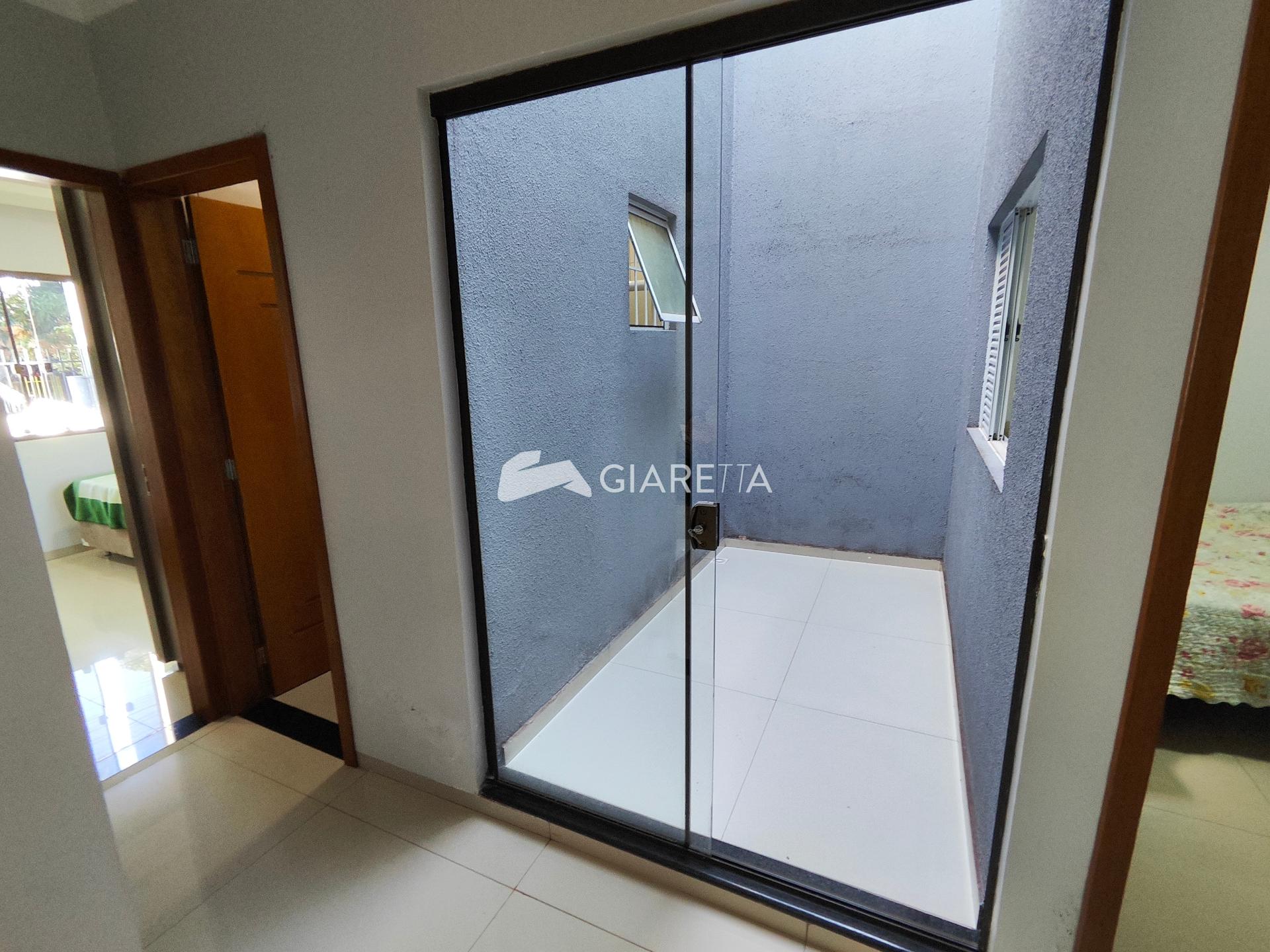 Casa à venda com 2 quartos, 151m² - Foto 9