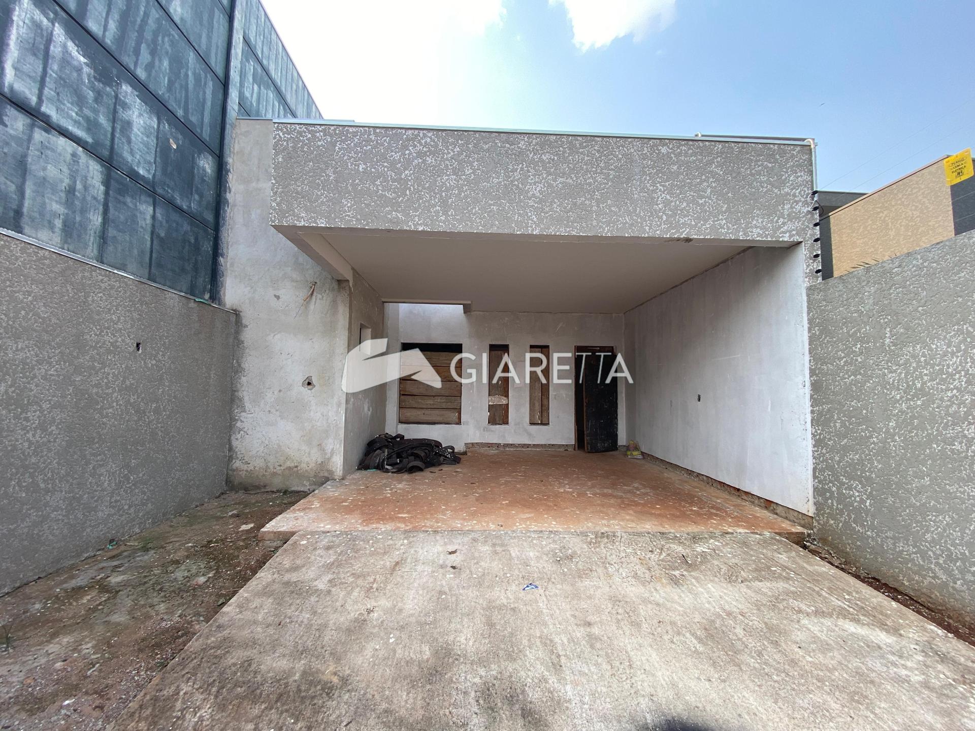 Casa à venda com 2 quartos, 108m² - Foto 2