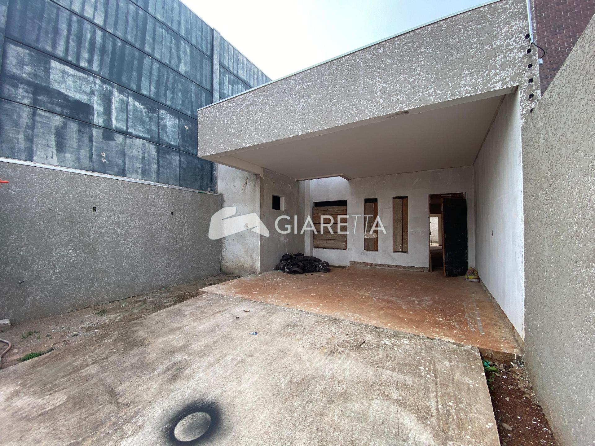 Casa à venda com 2 quartos, 108m² - Foto 1