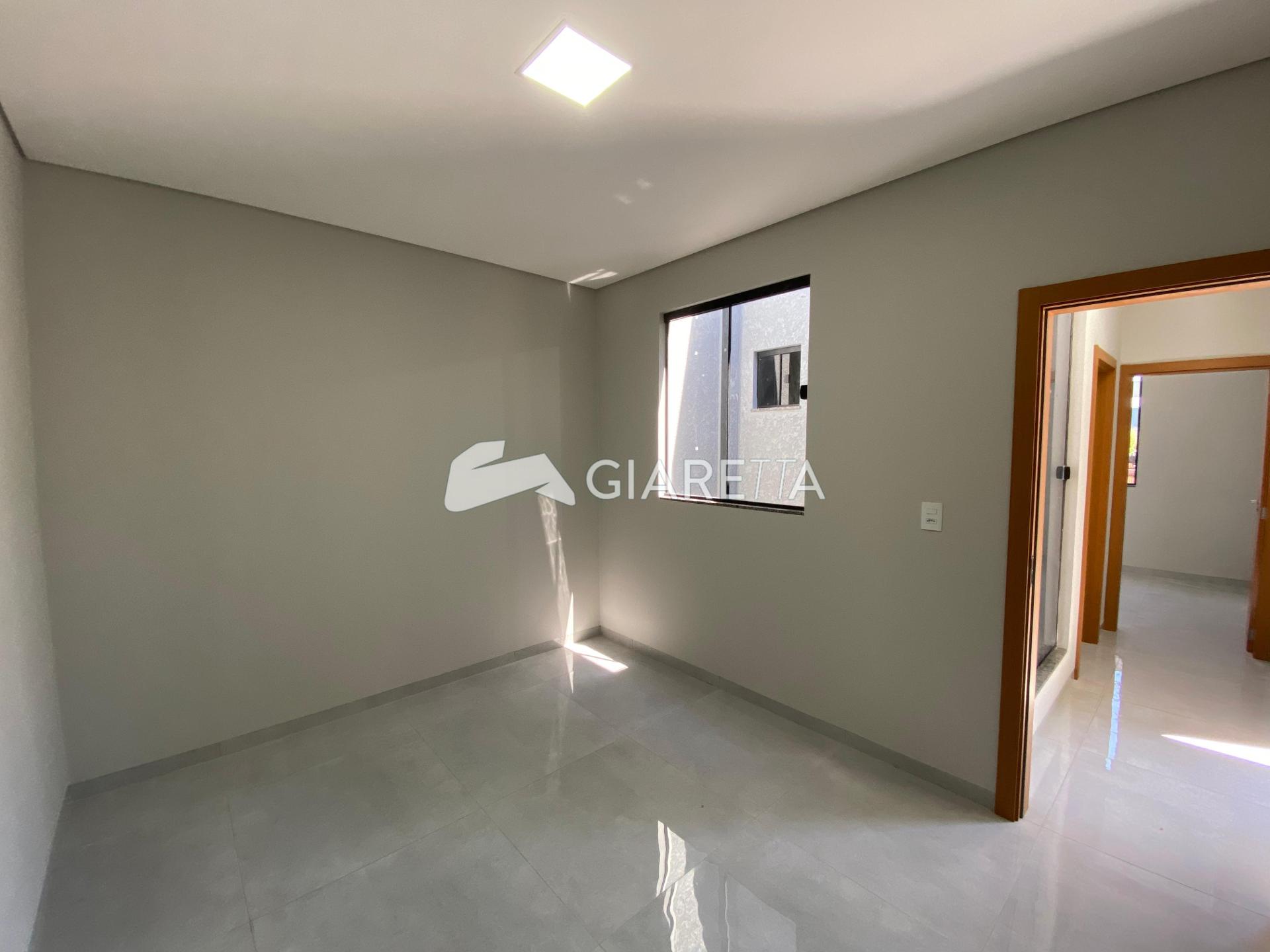 Casa à venda com 2 quartos, 62m² - Foto 7