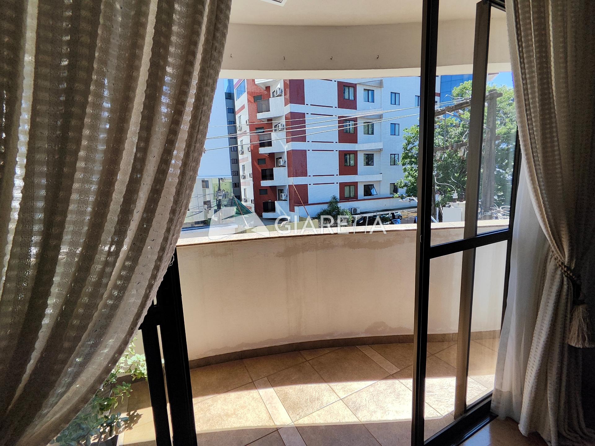 Apartamento para alugar com 2 quartos, 100m² - Foto 15