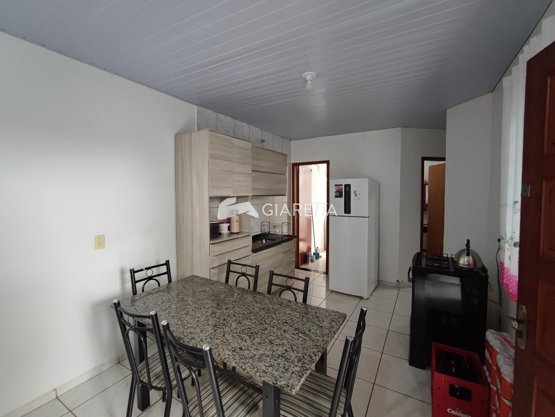 Casa à venda com 2 quartos, 54m² - Foto 5