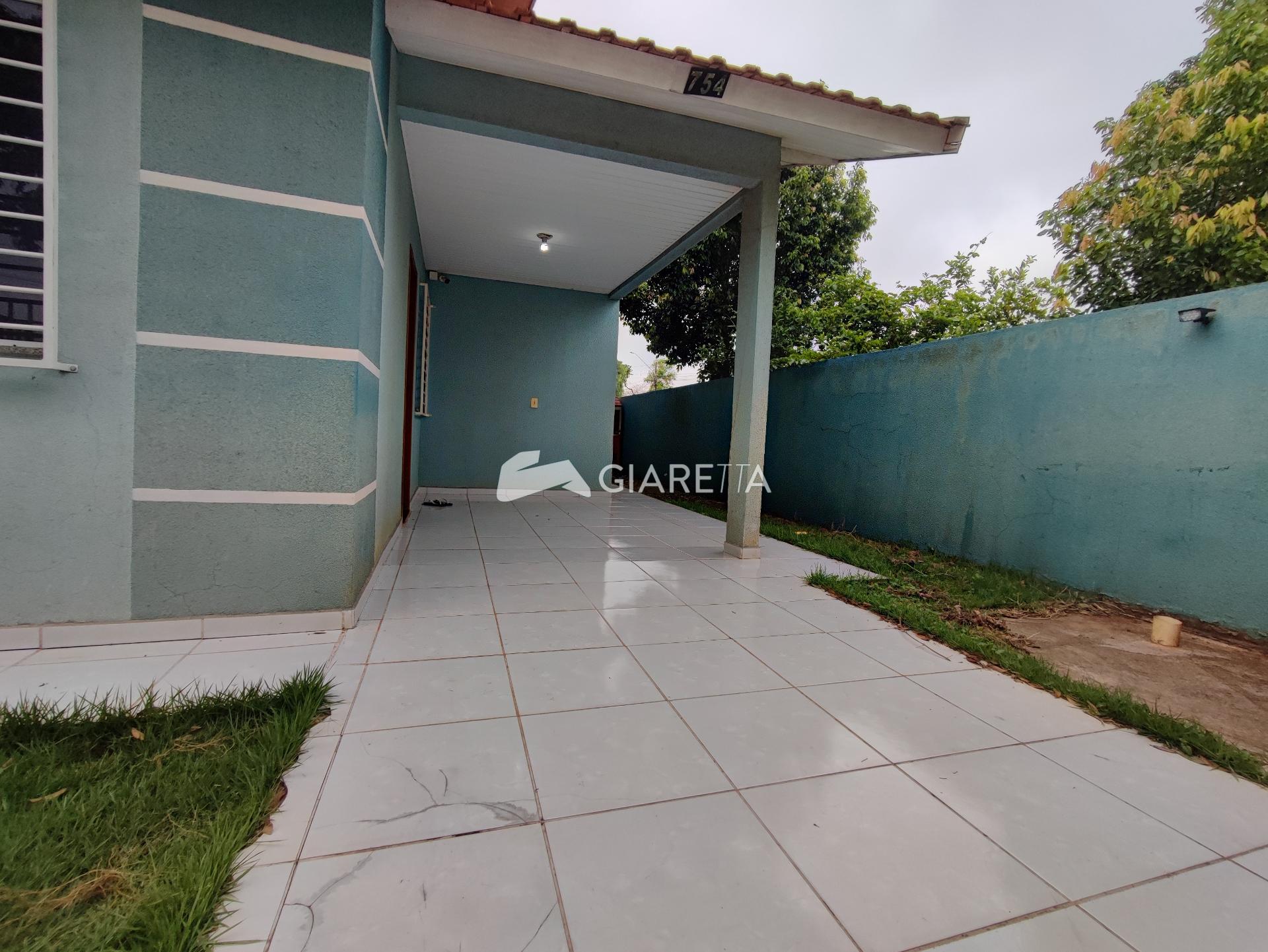 Casa à venda com 2 quartos, 54m² - Foto 4