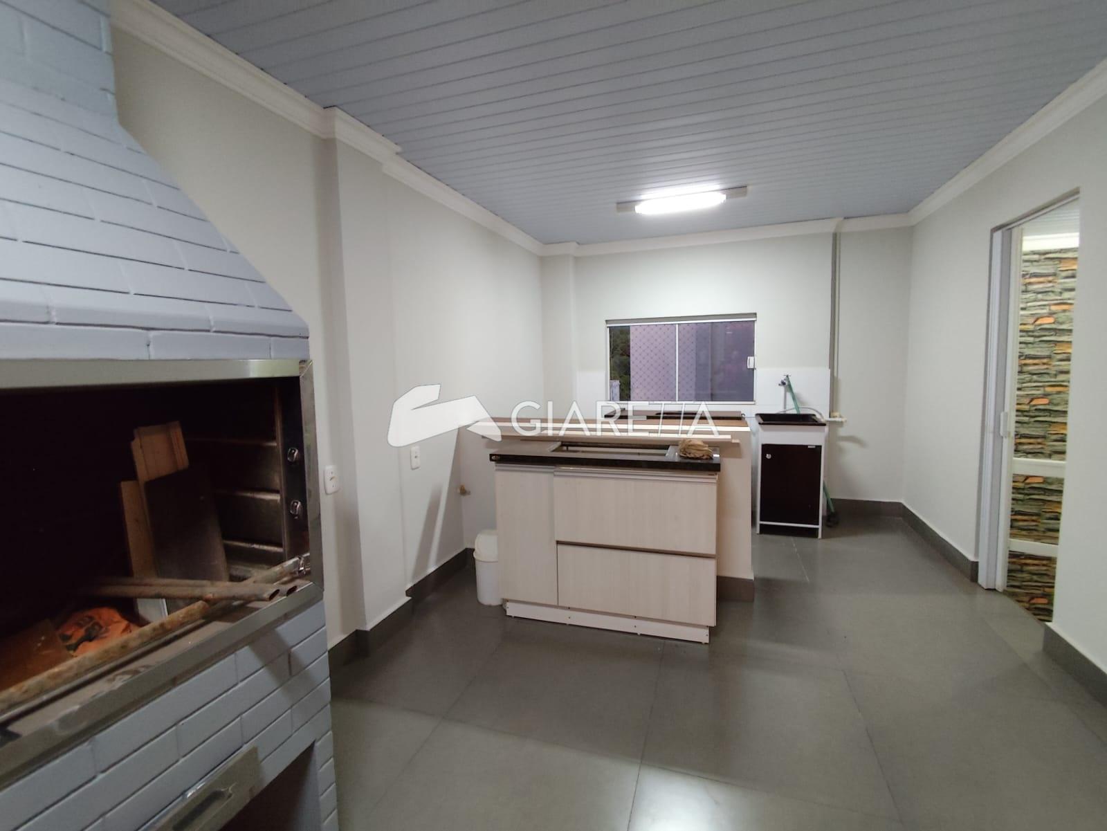 Apartamento para alugar com 2 quartos, 140m² - Foto 14