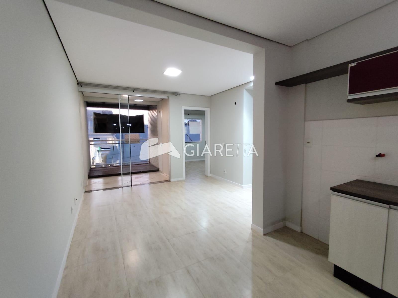 Apartamento para alugar com 2 quartos, 140m² - Foto 3