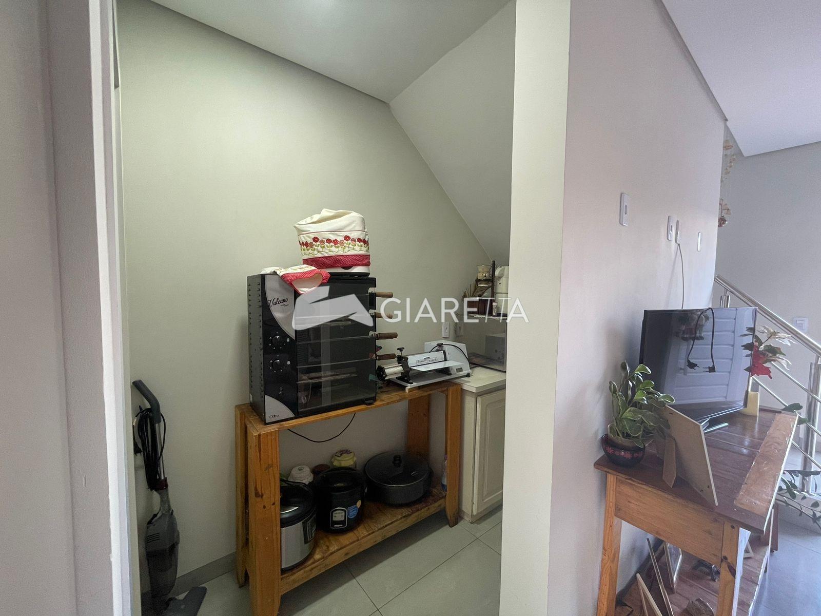 Sobrado à venda com 2 quartos, 90m² - Foto 4