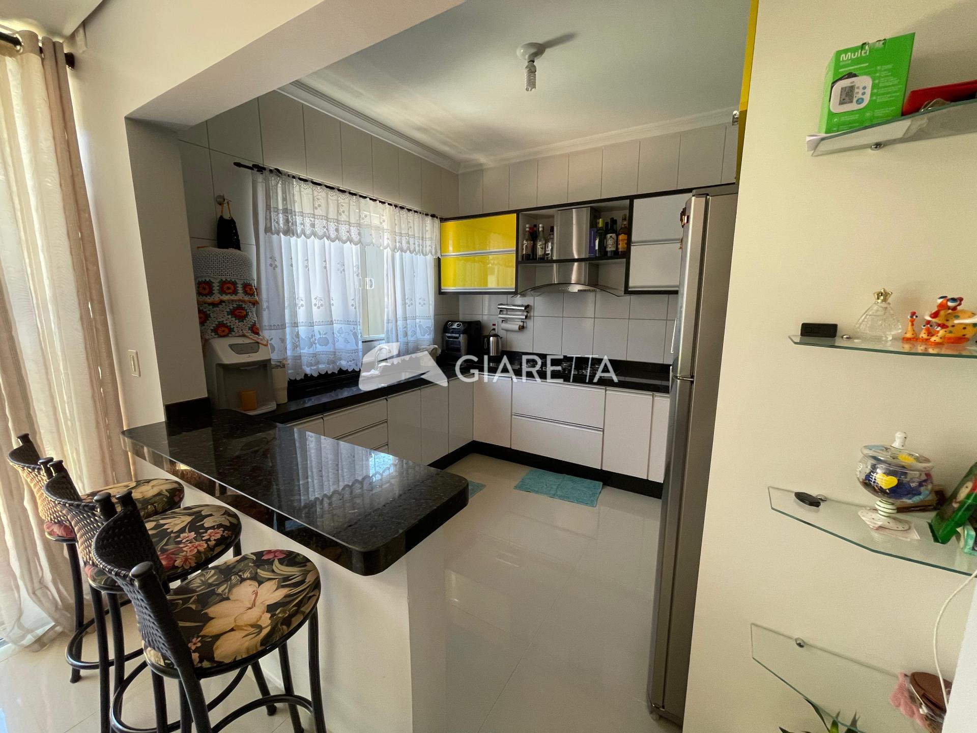 Sobrado à venda com 2 quartos, 180m² - Foto 8