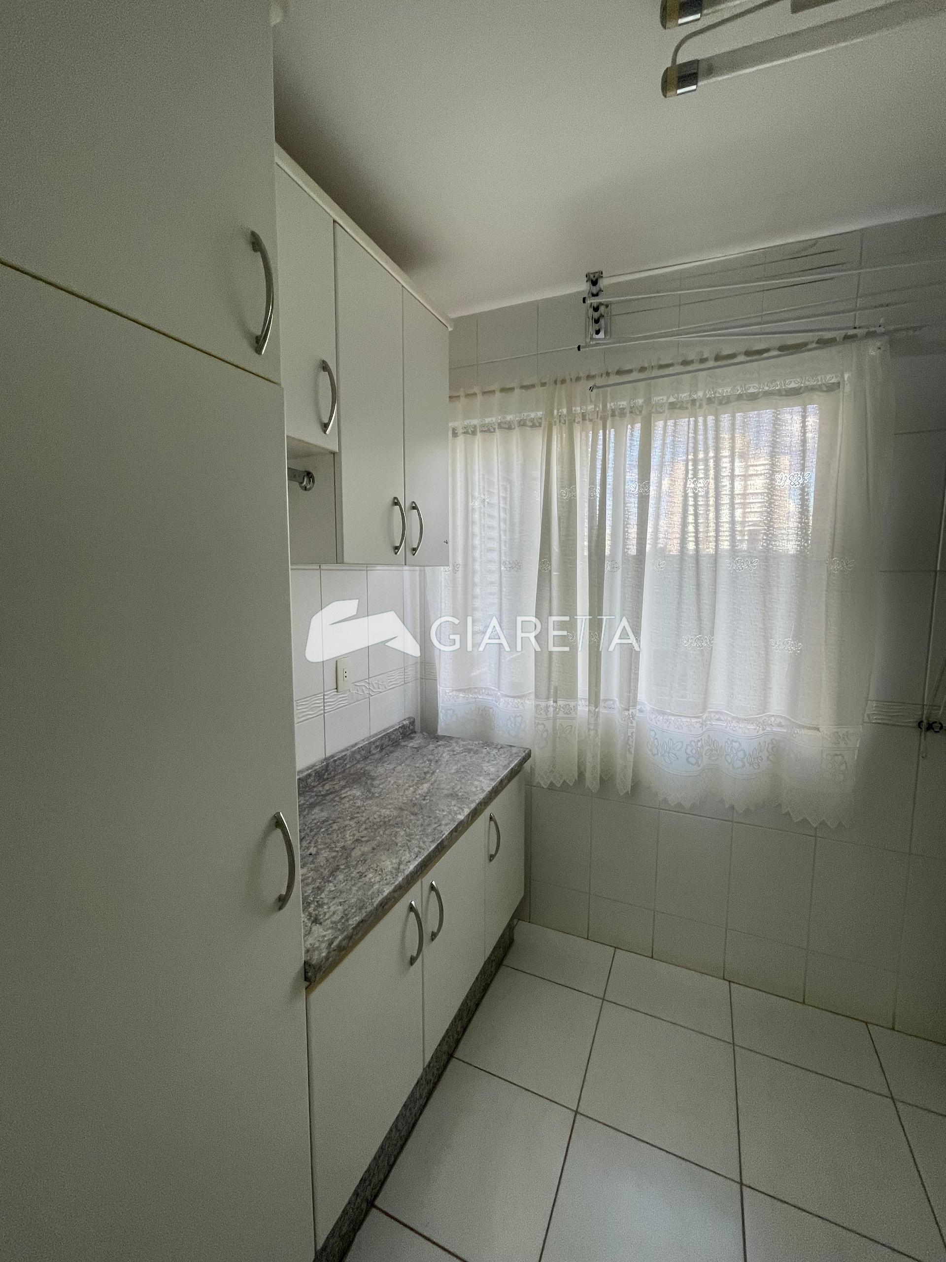 Apartamento para alugar com 2 quartos, 100m² - Foto 9