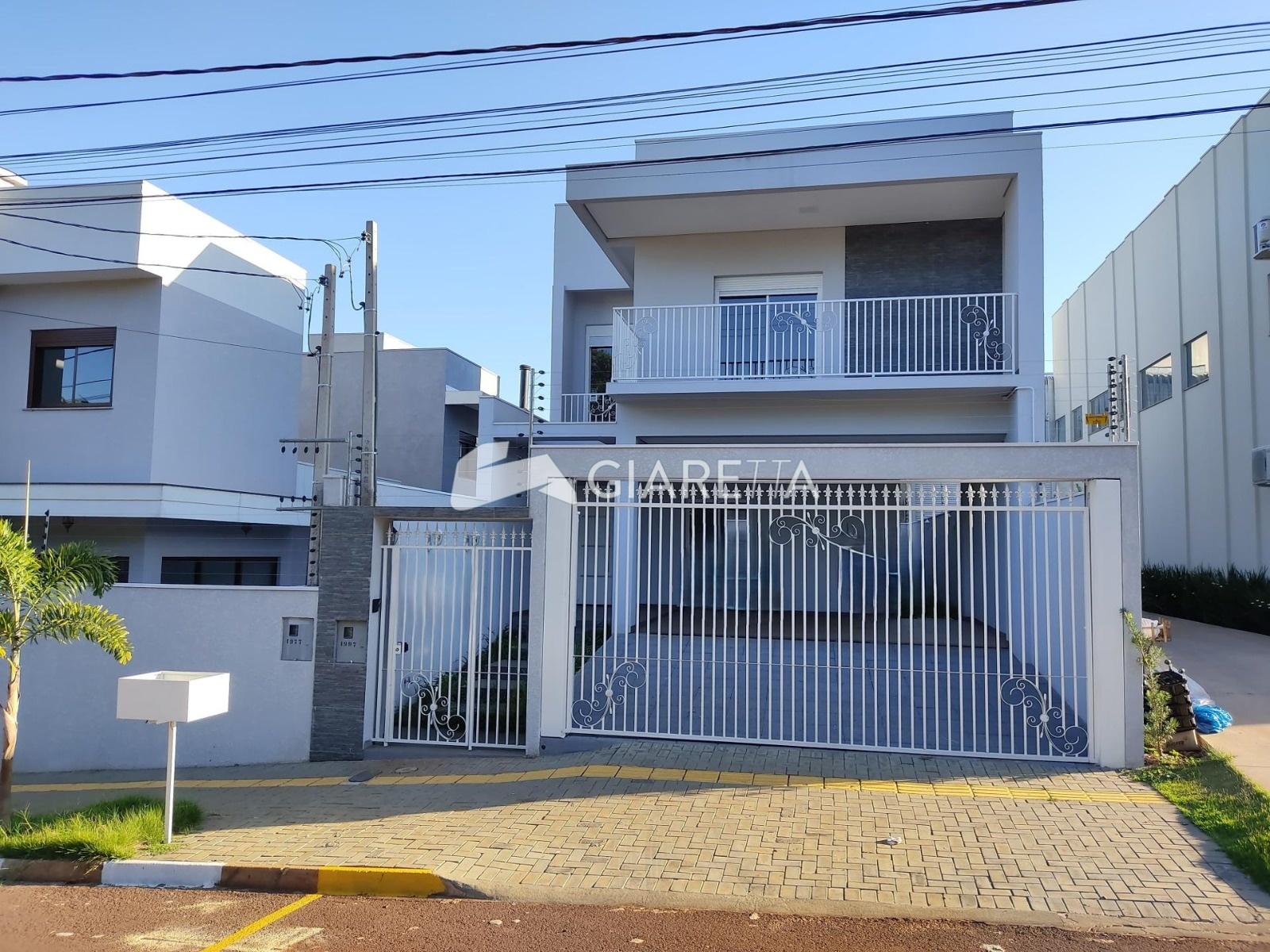 Sobrado para alugar com 2 quartos, 140m² - Foto 1