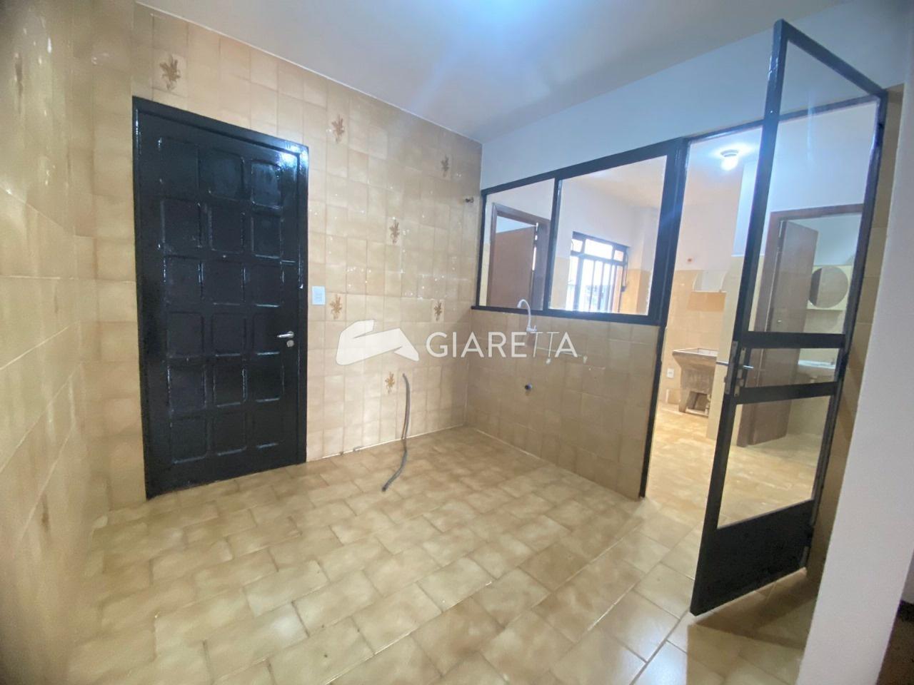 Apartamento para alugar com 2 quartos, 122m² - Foto 9