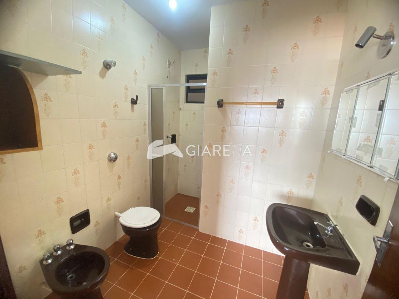 Apartamento para alugar com 2 quartos, 122m² - Foto 16