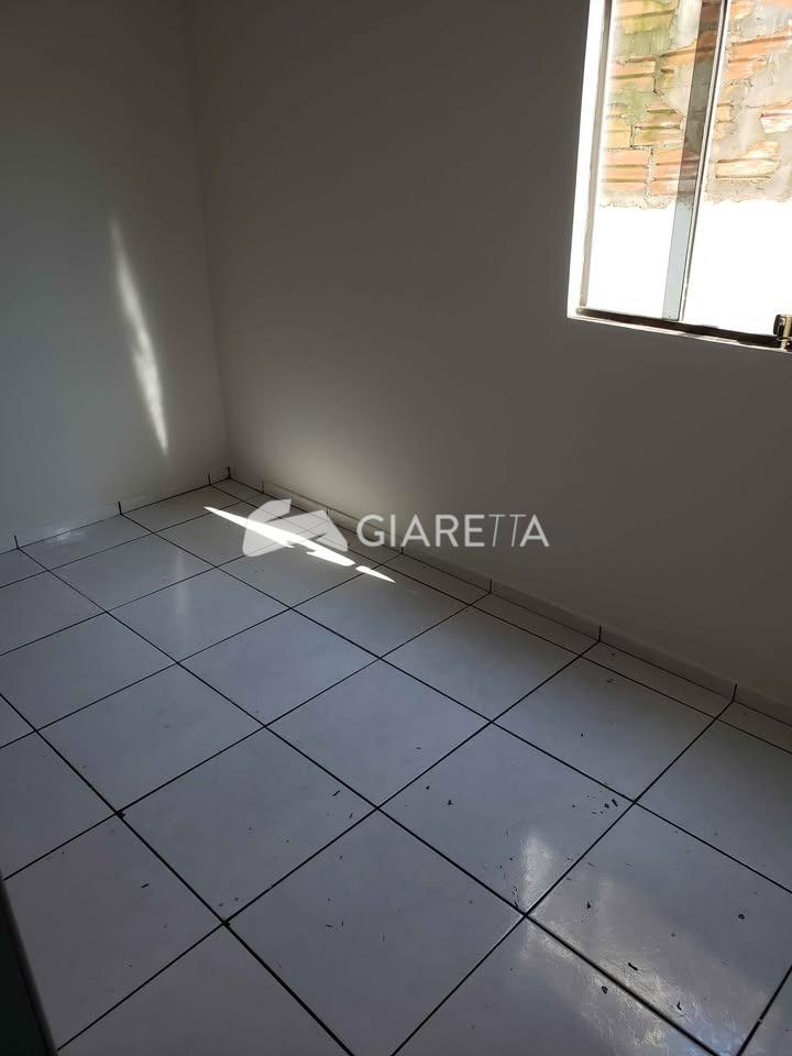 Casa à venda com 2 quartos, 72m² - Foto 5