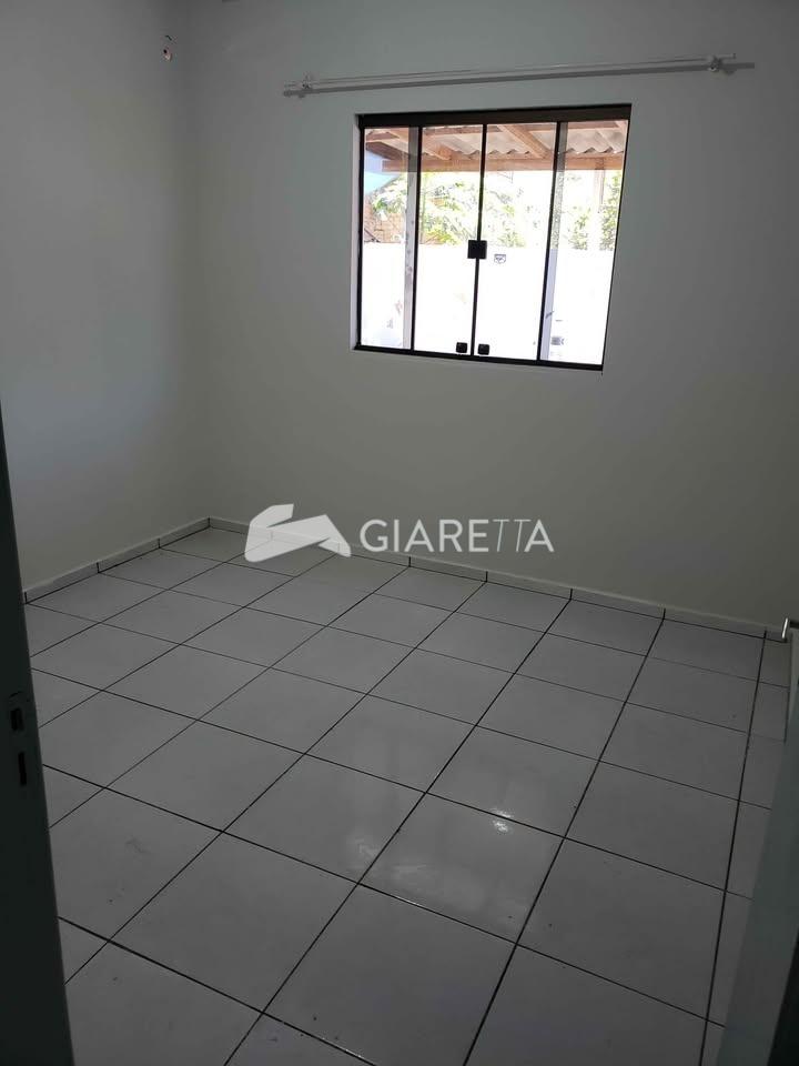 Casa à venda com 2 quartos, 72m² - Foto 6