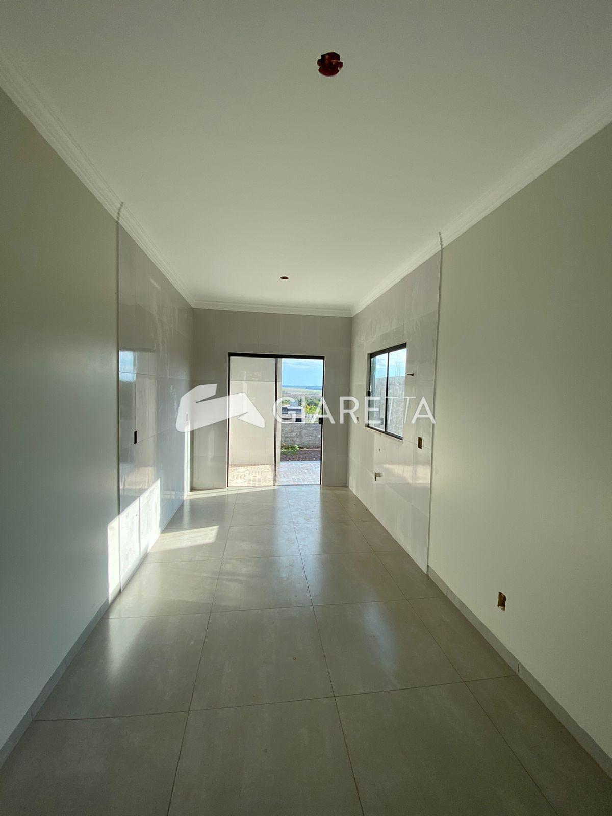 Casa à venda com 2 quartos, 48m² - Foto 2