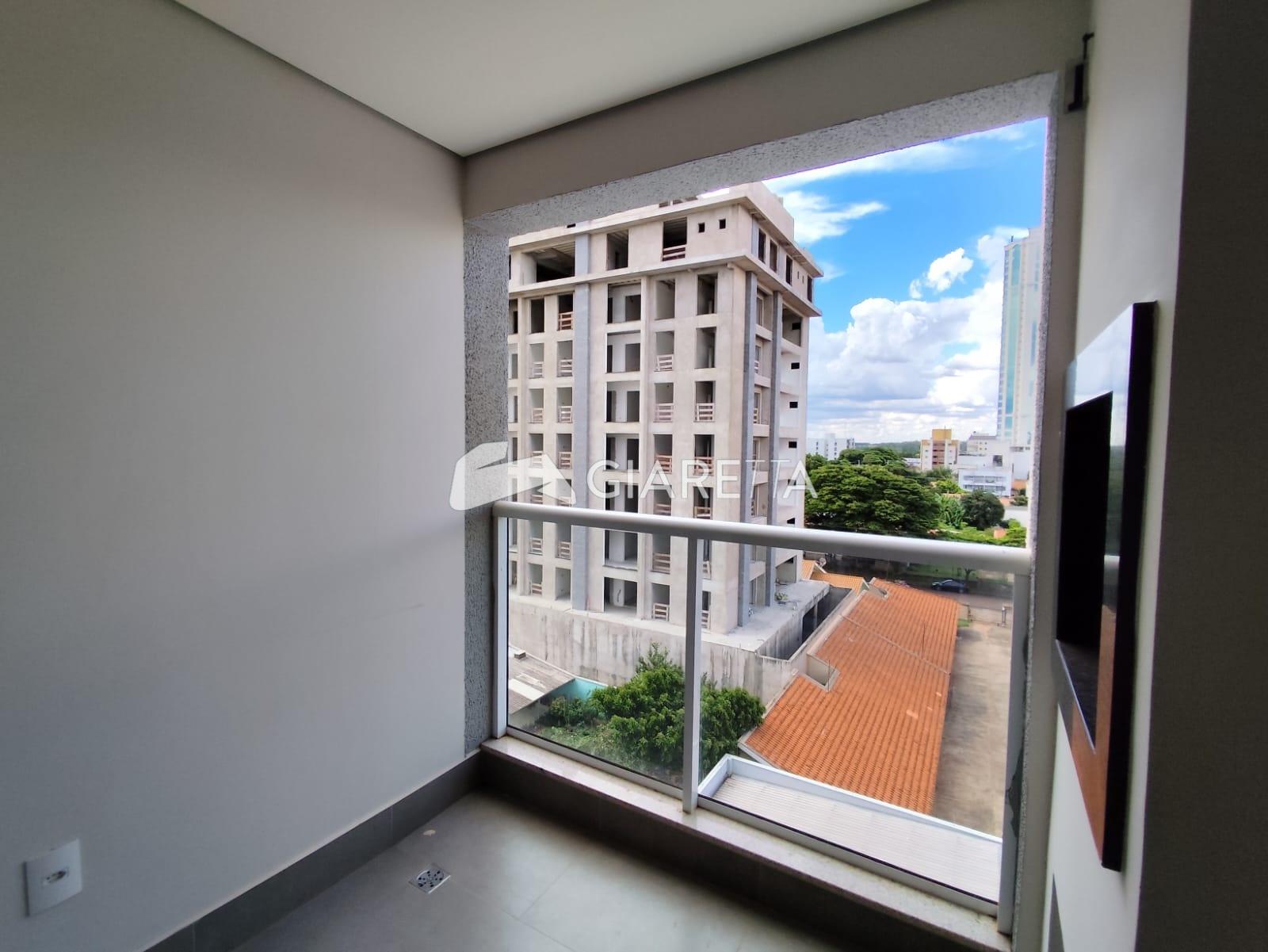 Apartamento para alugar com 2 quartos, 86m² - Foto 2