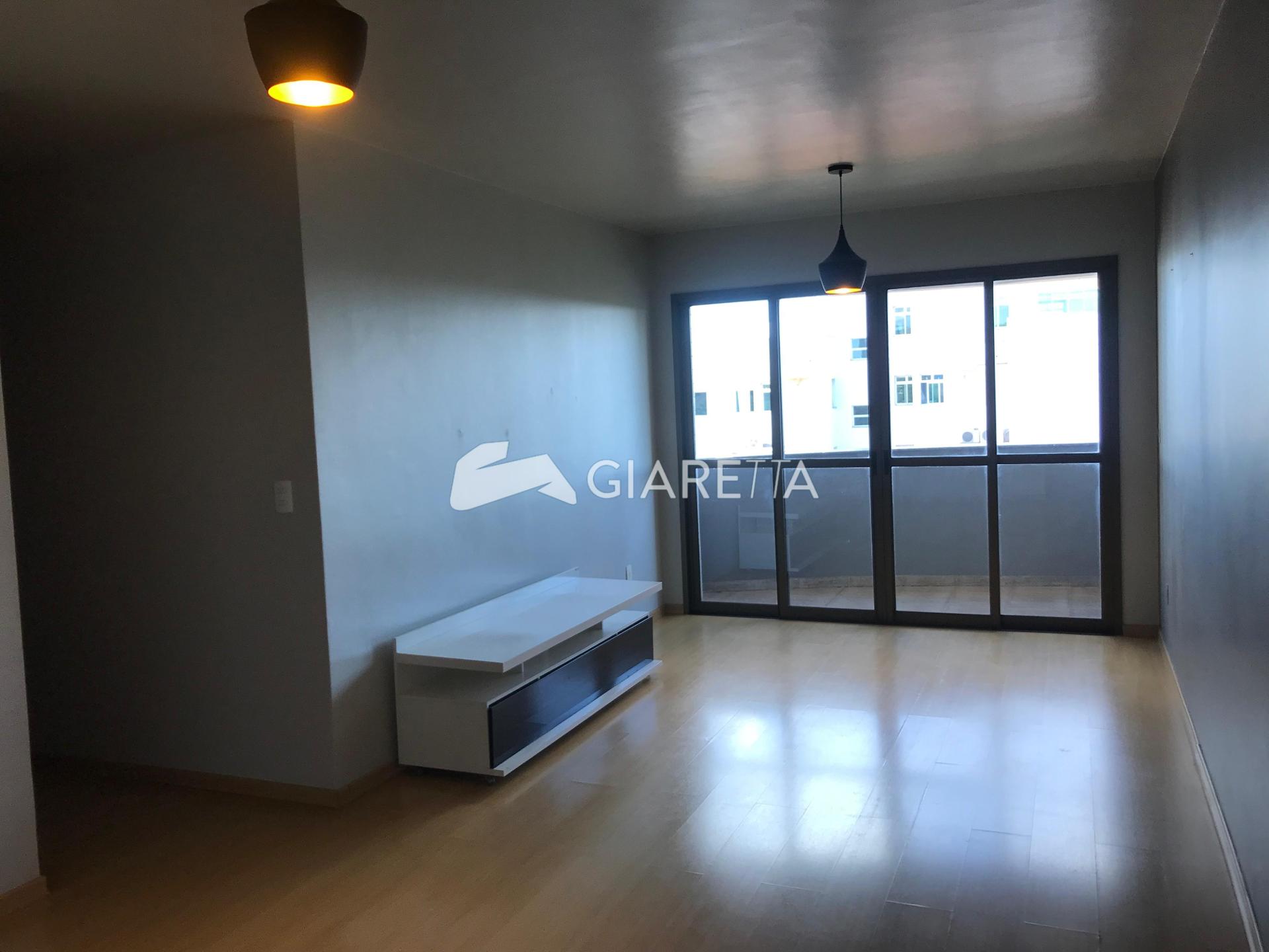 Apartamento para alugar com 2 quartos, 103m² - Foto 4