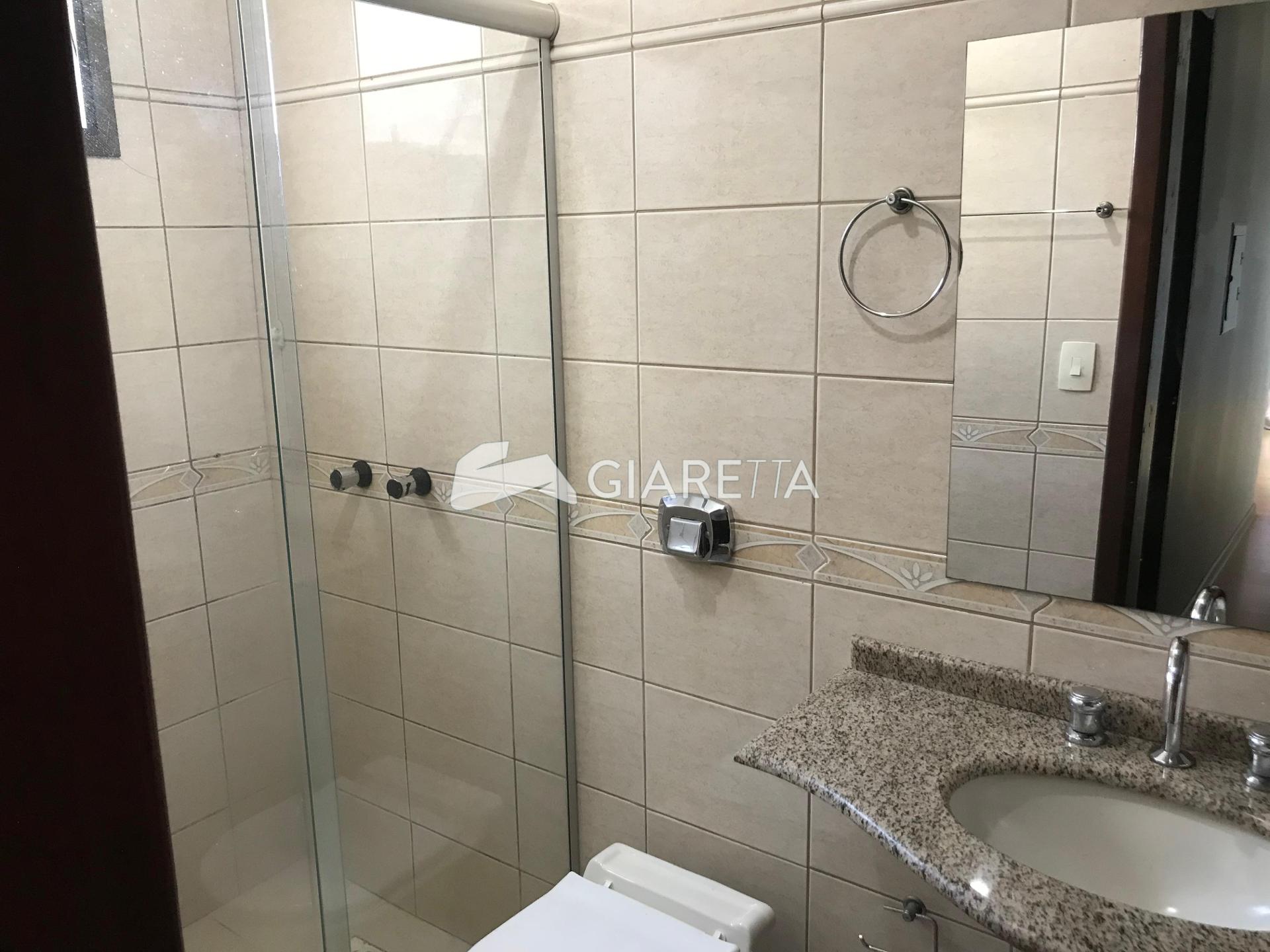 Apartamento para alugar com 2 quartos, 103m² - Foto 8